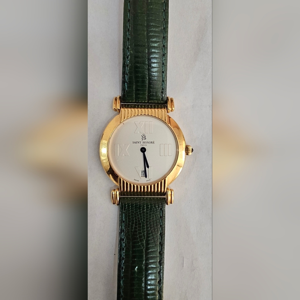 SAINT HONORE MEN WATCH 18K GOLD  ELECTROPLATED. SWISS MADE.